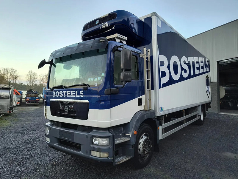 MAN TGM 18.250 2 COMPARTMENTS - 2000KG TAIL LIFT - PROBLEM COOLING UNIT - Kamion frigorifer: foto 1 MAN TGM 18.250 2 COMPARTMENTS - 2000KG TAIL LIFT - PROBLEM COOLING UNIT - Kamion frigorifer: foto 1