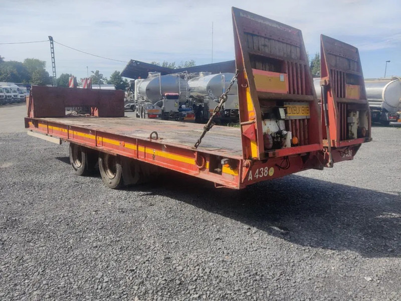 MOL 2 AXLES TIPPING TRAILER WITH RAMPS - Rimorkio me plan ngarkimi të ulët: foto 5 MOL 2 AXLES TIPPING TRAILER WITH RAMPS - Rimorkio me plan ngarkimi të ulët: foto 5