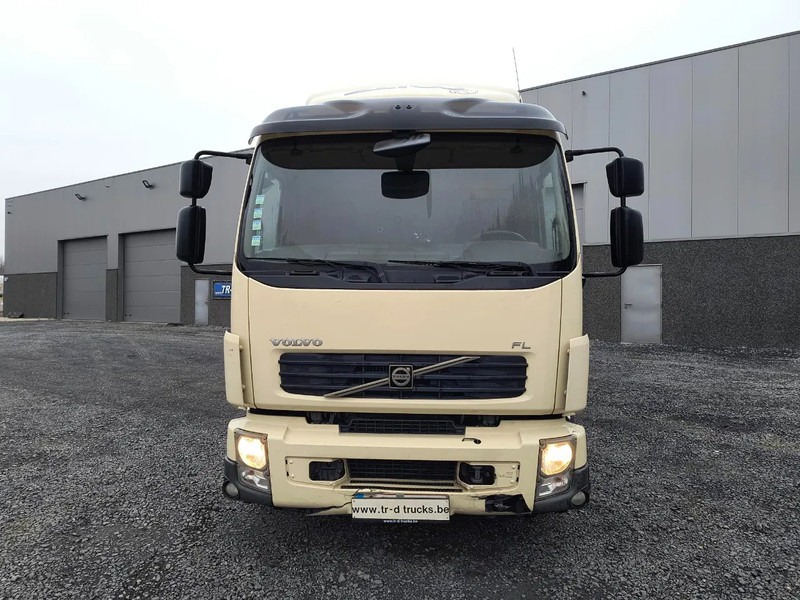 Volvo FL 240 D'HOLLANDIA 2000KG - 5,76M BOX - Kamion vagonetë: foto 2 Volvo FL 240 D'HOLLANDIA 2000KG - 5,76M BOX - Kamion vagonetë: foto 2