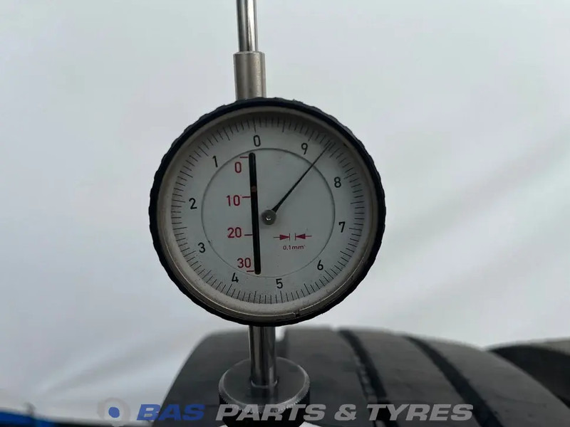 Bridgestone Bridgestone 205/75R17.5 Duravis R-Steer002 124/122 M M+S 3PMSF gebruikte set - Gomë për Kamioni: foto 3 Bridgestone Bridgestone 205/75R17.5 Duravis R-Steer002 124/122 M M+S 3PMSF gebruikte set - Gomë për Kamioni: foto 3