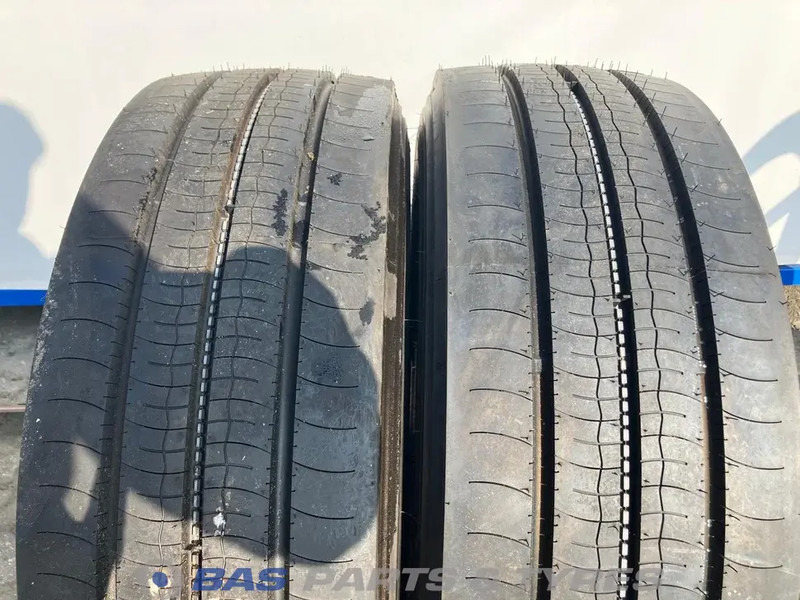 Bridgestone Bridgestone 265/70R17.5 Duravis R-Steer002 138/136 M M+S 3PMSF gebruikte set - Gomë për Kamioni: foto 2 Bridgestone Bridgestone 265/70R17.5 Duravis R-Steer002 138/136 M M+S 3PMSF gebruikte set - Gomë për Kamioni: foto 2