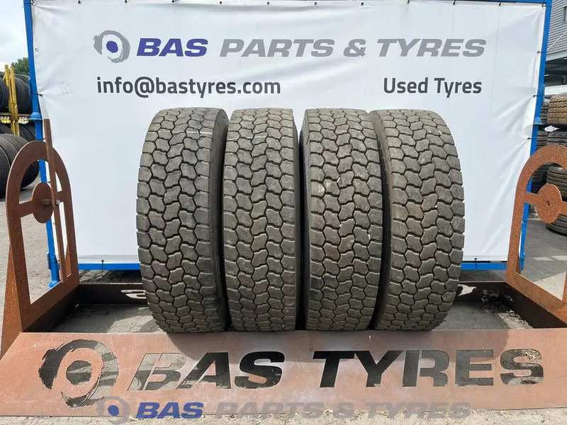 Bridgestone Bridgestone 315/80R22.5 RETREAD (cover) 154/150 M+S 3PMSF gebruikte set - Gomë për Kamioni: foto 1 Bridgestone Bridgestone 315/80R22.5 RETREAD (cover) 154/150 M+S 3PMSF gebruikte set - Gomë për Kamioni: foto 1