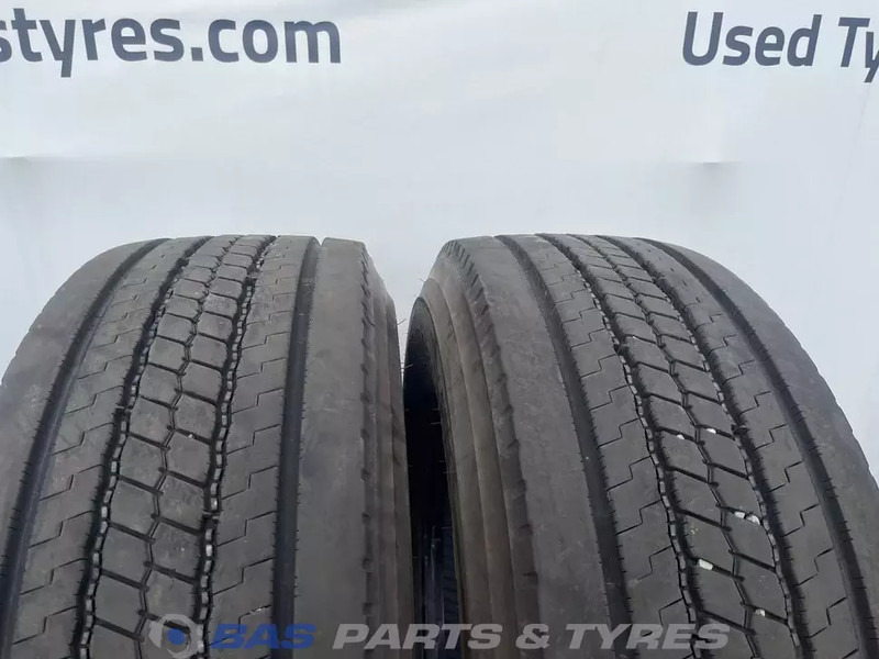 Bridgestone Bridgestone 385/65R22.5 RW-STEER001 164/158 K M+S 3PMSF gebruikte set - Gomë për Kamioni: foto 2 Bridgestone Bridgestone 385/65R22.5 RW-STEER001 164/158 K M+S 3PMSF gebruikte set - Gomë për Kamioni: foto 2