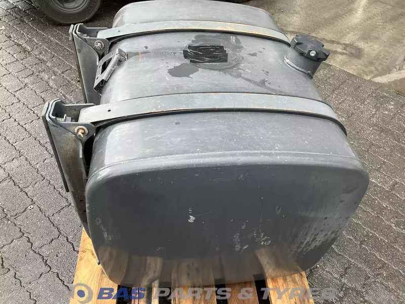 DAF Brandstoftank DAF 300 Liter 1949893 - Serbatori i karburantit për Kamioni: foto 4 DAF Brandstoftank DAF 300 Liter 1949893 - Serbatori i karburantit për Kamioni: foto 4