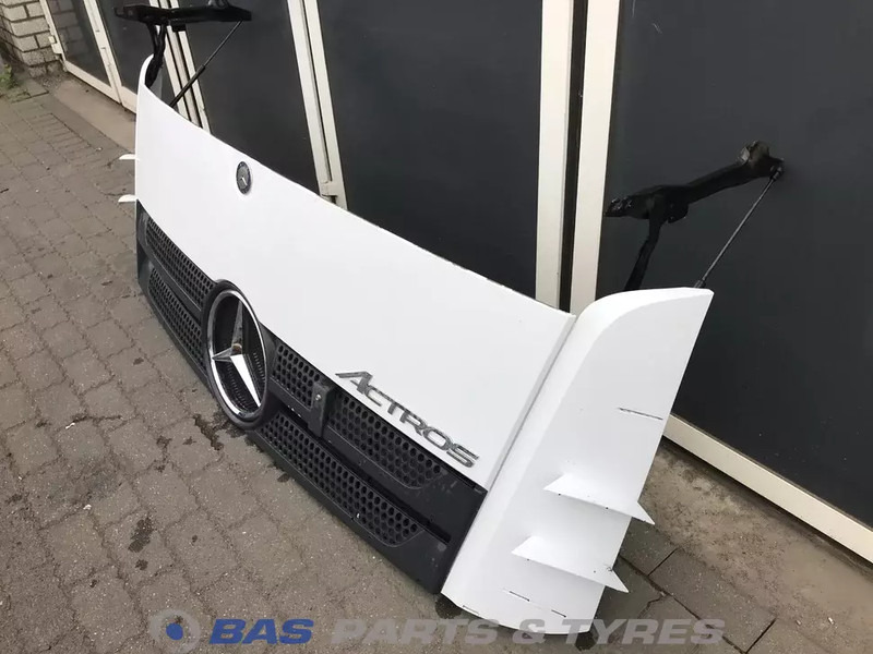 Mercedes-Benz Actros MP4 - Grilë për Kamioni: foto 2 Mercedes-Benz Actros MP4 - Grilë për Kamioni: foto 2
