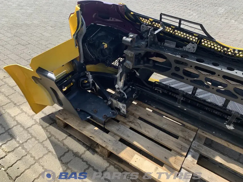 Mercedes-Benz Antos MP4 Bumper Mercedes A 960 310 23 22 - Parakolp për Kamioni: foto 4 Mercedes-Benz Antos MP4 Bumper Mercedes A 960 310 23 22 - Parakolp për Kamioni: foto 4