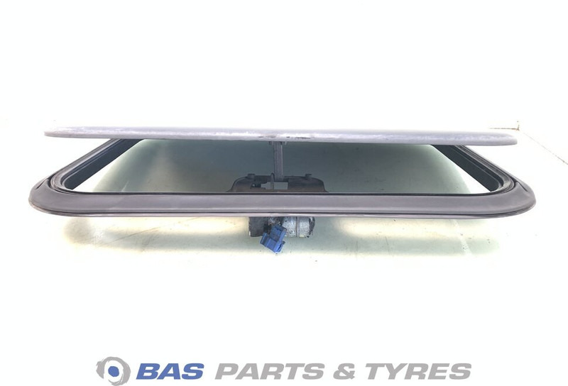 Mercedes-Benz Dakluik Mercedes A 943 830 01 42 - Mbrojtese dielli për Kamioni: foto 3 Mercedes-Benz Dakluik Mercedes A 943 830 01 42 - Mbrojtese dielli për Kamioni: foto 3