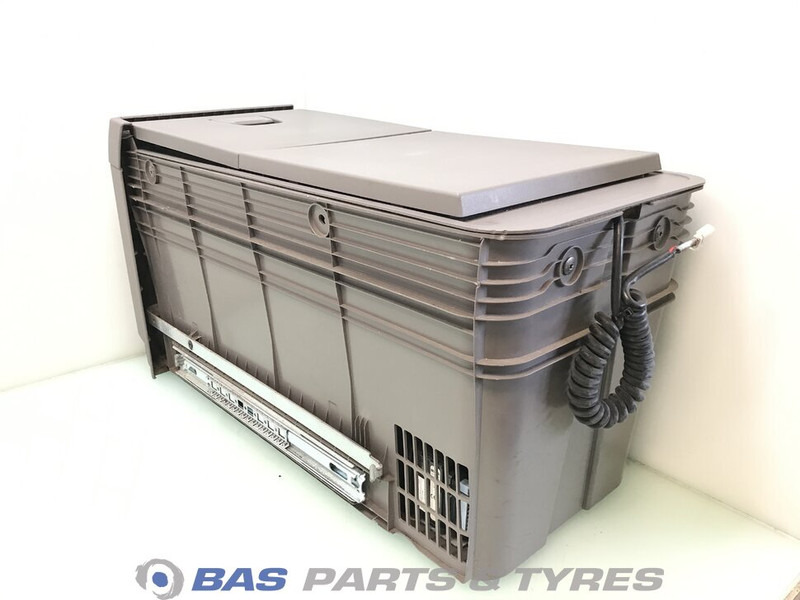 Scania S-Serie NextGen Koelkast Scania 40 Liter 2706575 - Pjesë këmbimi për Kamioni: foto 3 Scania S-Serie NextGen Koelkast Scania 40 Liter 2706575 - Pjesë këmbimi për Kamioni: foto 3