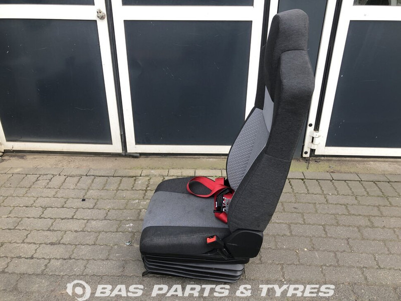 Renault D-Serie Bijrijdersstoel Renault 7424340370 - Ndenjësja për Kamioni: foto 2 Renault D-Serie Bijrijdersstoel Renault 7424340370 - Ndenjësja për Kamioni: foto 2