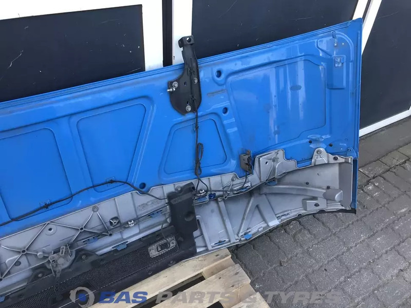 Renault T-Serie Frontpaneel Renault 7484537795 - Trupi dhe të jashtme për Kamioni: foto 5 Renault T-Serie Frontpaneel Renault 7484537795 - Trupi dhe të jashtme për Kamioni: foto 5