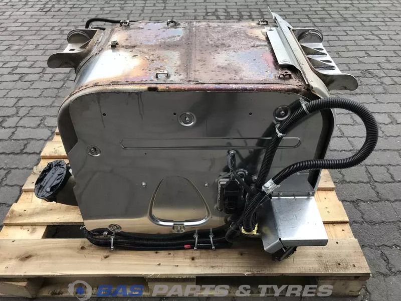 Renault Uitlaatdemper Renault 7421750067 - Zhurmëmbytësi për Kamioni: foto 3 Renault Uitlaatdemper Renault 7421750067 - Zhurmëmbytësi për Kamioni: foto 3