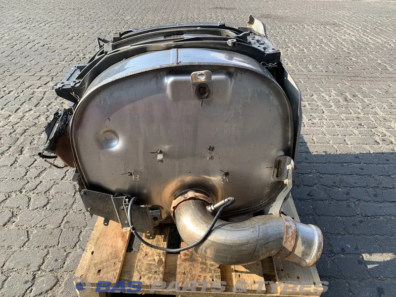 Renault Uitlaatdemper Renault 7422495990 - Zhurmëmbytësi për Kamioni: foto 4 Renault Uitlaatdemper Renault 7422495990 - Zhurmëmbytësi për Kamioni: foto 4