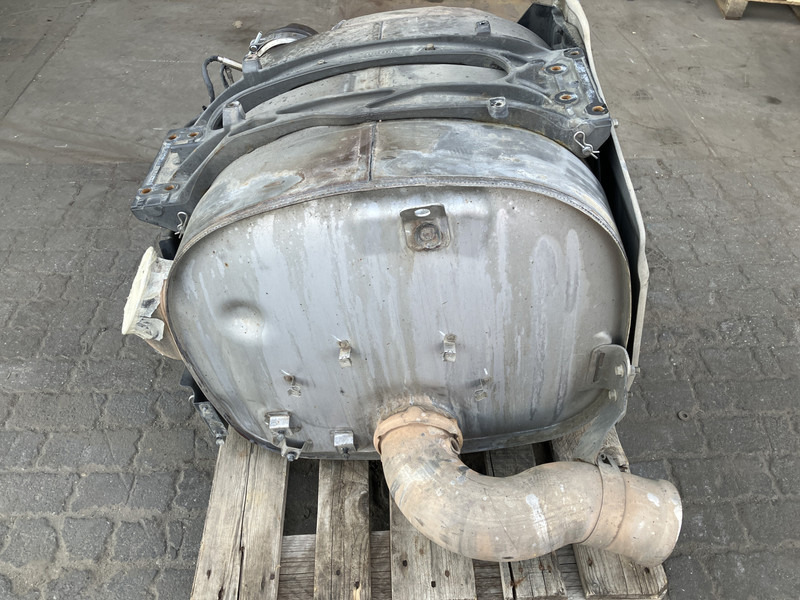 Renault Uitlaatdemper Renault 7422495990 - Zhurmëmbytësi për Kamioni: foto 3 Renault Uitlaatdemper Renault 7422495990 - Zhurmëmbytësi për Kamioni: foto 3