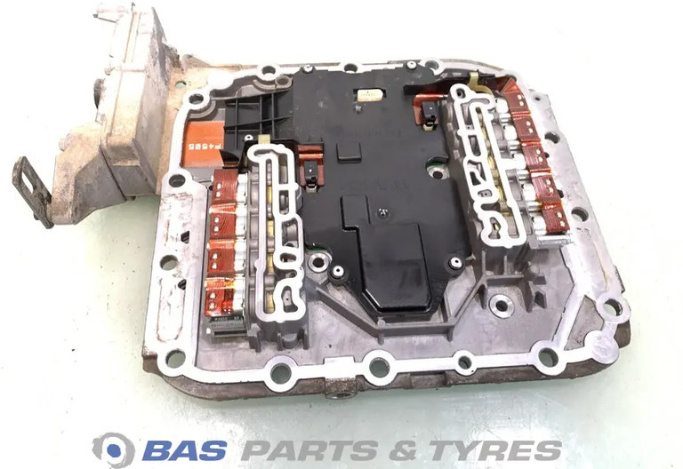 Renault Versnellingsbakdeksel Renault 7420917637 - Kutia e marsheve për Kamioni: foto 2 Renault Versnellingsbakdeksel Renault 7420917637 - Kutia e marsheve për Kamioni: foto 2