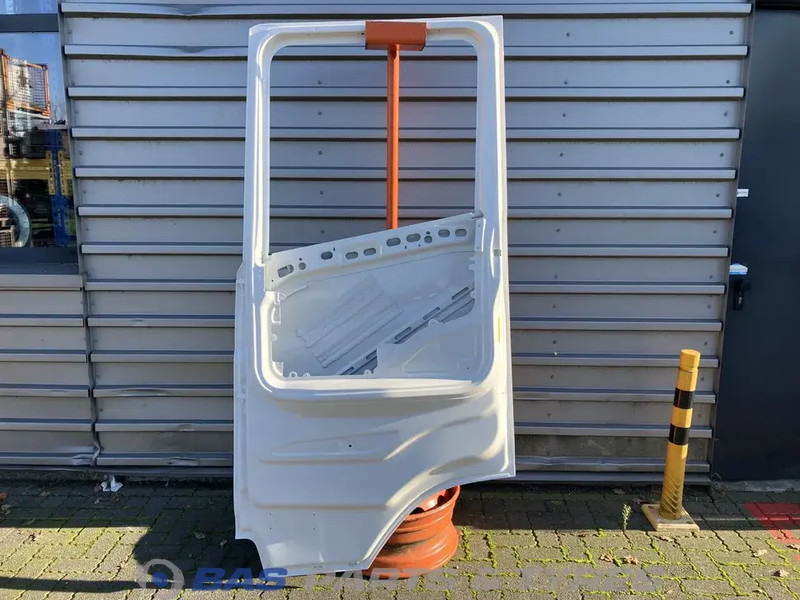 Scania S-Serie NextGen Portier Rechts Scania 2137842 - Derë dhe pjesë këmbimi për Kamioni: foto 2 Scania S-Serie NextGen Portier Rechts Scania 2137842 - Derë dhe pjesë këmbimi për Kamioni: foto 2