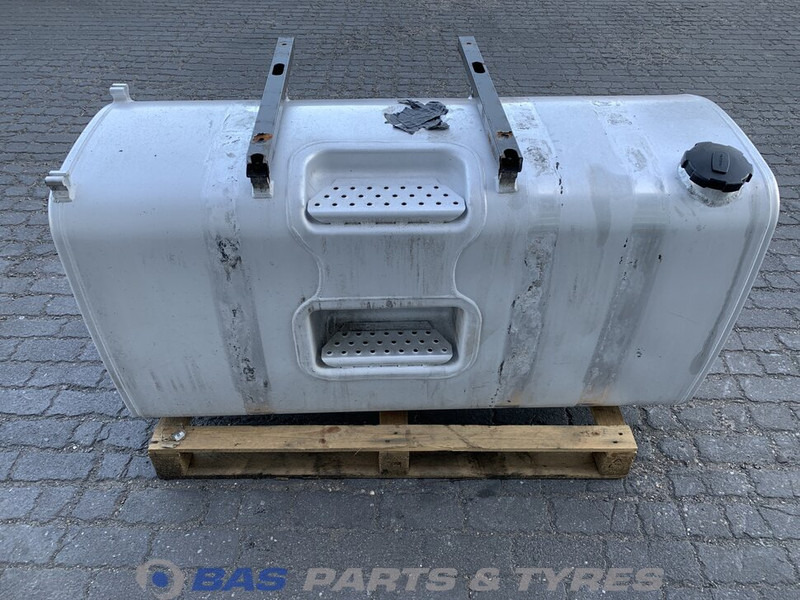 Volvo Brandstoftank Volvo 550 Liter G0000130 - Serbatori i karburantit për Kamioni: foto 1 Volvo Brandstoftank Volvo 550 Liter G0000130 - Serbatori i karburantit për Kamioni: foto 1