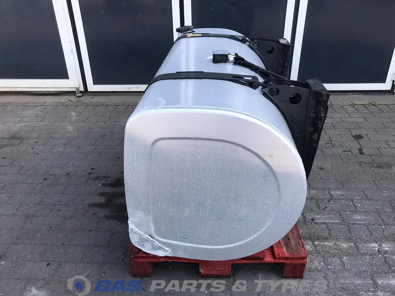 Volvo Brandstoftank Volvo 610 Liter G0000172 - Serbatori i karburantit për Kamioni: foto 2 Volvo Brandstoftank Volvo 610 Liter G0000172 - Serbatori i karburantit për Kamioni: foto 2