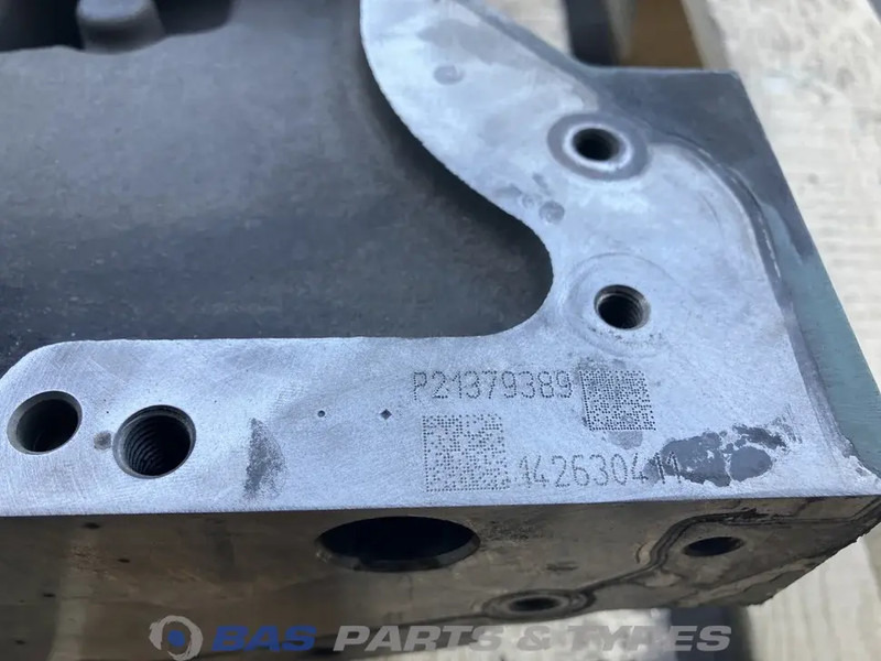 Volvo Cilinderkop Volvo D11K 370 21379389 - Blloku i cilindrit për Kamioni: foto 5 Volvo Cilinderkop Volvo D11K 370 21379389 - Blloku i cilindrit për Kamioni: foto 5