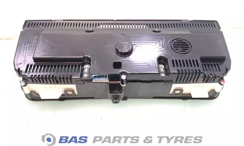Volvo FH3 Instrumentenpaneel Volvo 21589170 - Paneli i aparateve për Kamioni: foto 3 Volvo FH3 Instrumentenpaneel Volvo 21589170 - Paneli i aparateve për Kamioni: foto 3