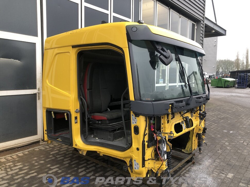 Volvo FH4 - Kabina dhe interier për Kamioni: foto 2 Volvo FH4 - Kabina dhe interier për Kamioni: foto 2