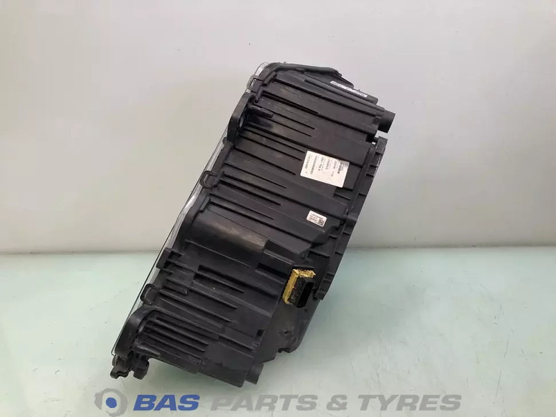 Volvo FH4B Koplamp Rechts 23752671 - Fenerët për Kamioni: foto 4 Volvo FH4B Koplamp Rechts 23752671 - Fenerët për Kamioni: foto 4