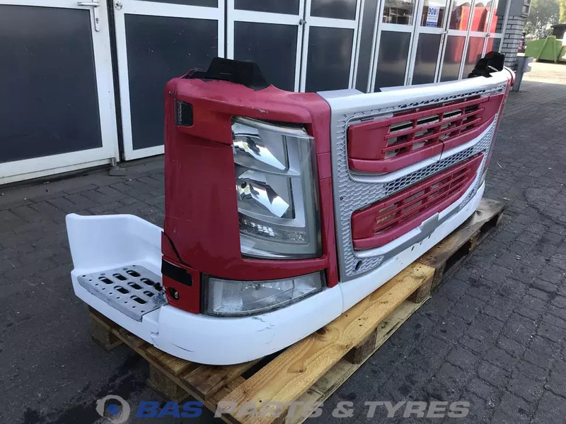 Volvo FM4 Bumper Volvo 21221129 - Parakolp për Kamioni: foto 3 Volvo FM4 Bumper Volvo 21221129 - Parakolp për Kamioni: foto 3
