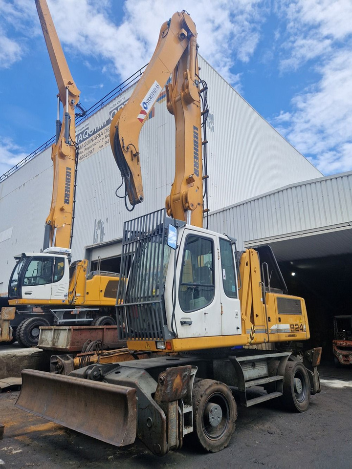 LIEBHERR A924C - Ekskavator për mbetje: foto 4 LIEBHERR A924C - Ekskavator për mbetje: foto 4