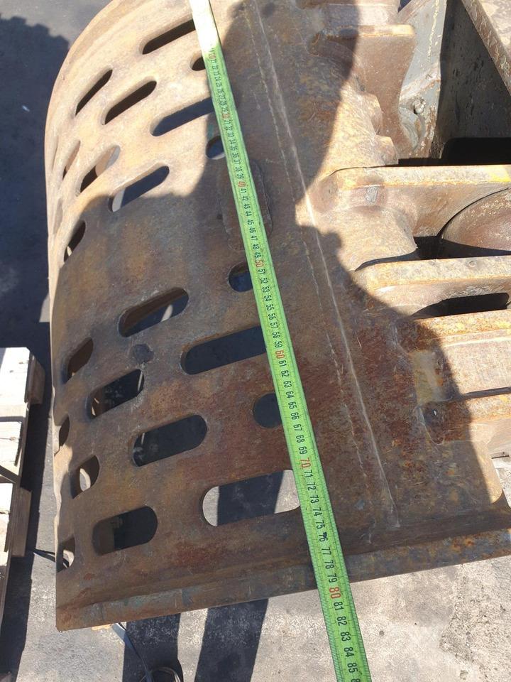 PINZA ESCOLLERA LIEBHERR - Kovë kafshuese për Makineri ndërtimi: foto 4 PINZA ESCOLLERA LIEBHERR - Kovë kafshuese për Makineri ndërtimi: foto 4