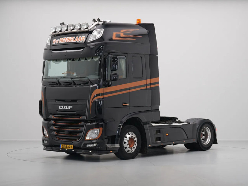 DAF XF 460 FT Super Space Cab, Intarder - Gjysmë-kamion: foto 1 DAF XF 460 FT Super Space Cab, Intarder - Gjysmë-kamion: foto 1