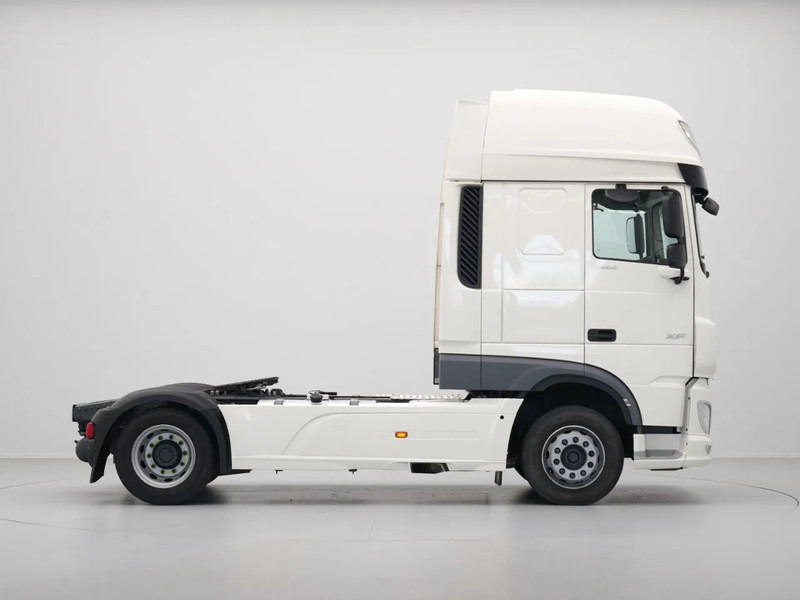 DAF XF 480 FT Super Space Cab, PTO Prep - Gjysmë-kamion: foto 5 DAF XF 480 FT Super Space Cab, PTO Prep - Gjysmë-kamion: foto 5