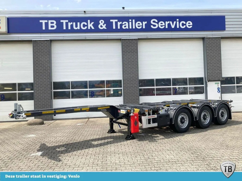 Kässbohrer SHG AVMH / 45 - 12 / 27 - Multi uitschuifbaar chassis -> 20"/30"/40"/45" - Transportjer kontejnerësh/ Gjysmë rimorkio me karroceri të çmontueshme: foto 1 Kässbohrer SHG AVMH / 45 - 12 / 27 - Multi uitschuifbaar chassis -> 20"/30"/40"/45" - Transportjer kontejnerësh/ Gjysmë rimorkio me karroceri të çmontueshme: foto 1
