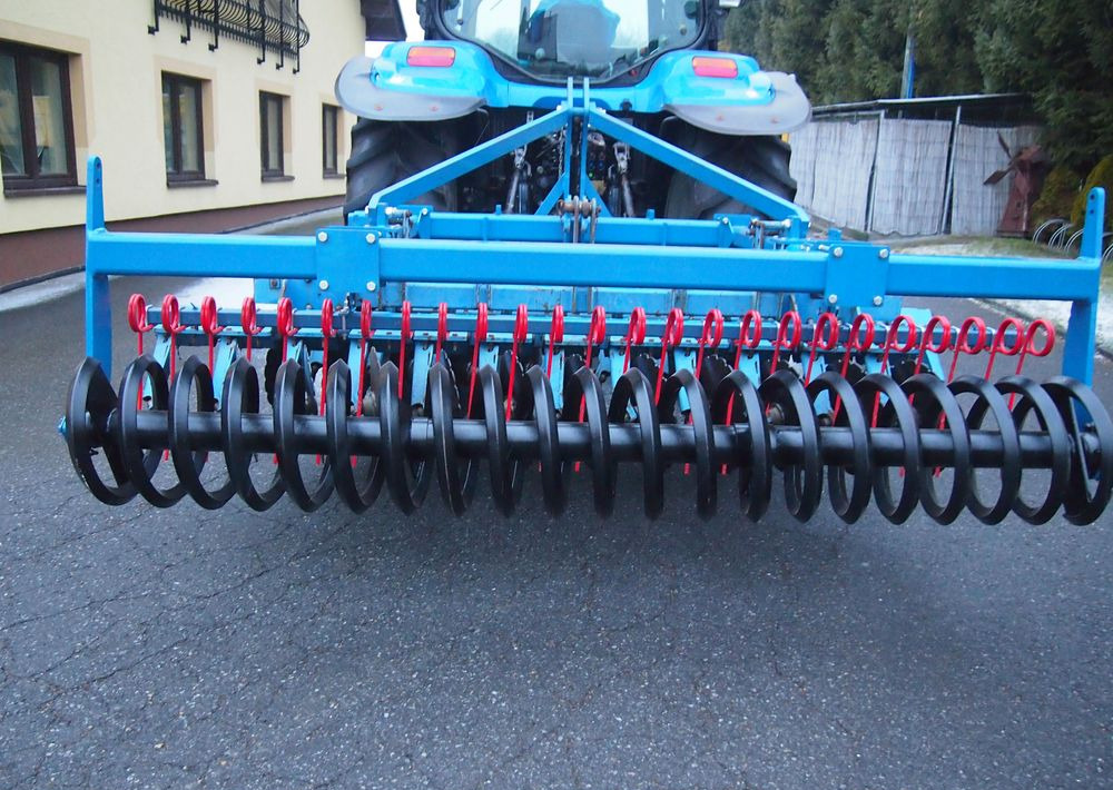 Brona talerzowa Rabe Werk RABE WERK Fielo biro 3000 2006 Brona talerzowa RABE - Lesë me disk: foto 2 Brona talerzowa Rabe Werk RABE WERK Fielo biro 3000 2006 Brona talerzowa RABE - Lesë me disk: foto 2