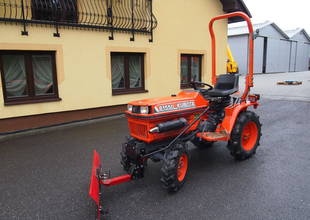 Ciągnik Kubota B1550 1994 traktorek KUBOTA 4x4 19KM - Traktor: foto 2 Ciągnik Kubota B1550 1994 traktorek KUBOTA 4x4 19KM - Traktor: foto 2