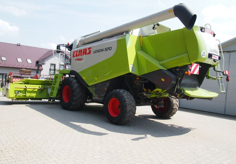 Kombajn zbożawy Claas Lexon 570 Kombajn zbożowy CLAAS LEXION 570+ heder VARIO 7,5m - Autokombajnë: foto 5 Kombajn zbożawy Claas Lexon 570 Kombajn zbożowy CLAAS LEXION 570+ heder VARIO 7,5m - Autokombajnë: foto 5