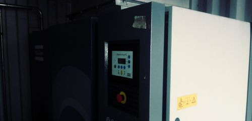 Kompresor Atlas Copco Atlas Copco GA37 Plus 2006 Kompresor sprężarka śrubowa - Kompresor ajri: foto 2 Kompresor Atlas Copco Atlas Copco GA37 Plus 2006 Kompresor sprężarka śrubowa - Kompresor ajri: foto 2