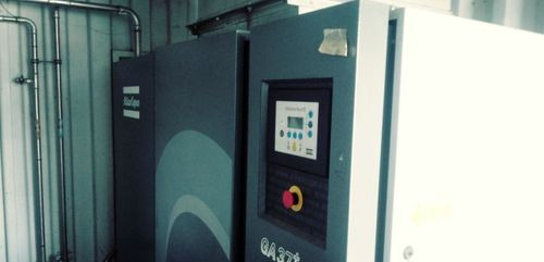 Kompresor Atlas Copco Atlas Copco GA37 Plus 2006 Kompresor sprężarka śrubowa - Kompresor ajri: foto 1 Kompresor Atlas Copco Atlas Copco GA37 Plus 2006 Kompresor sprężarka śrubowa - Kompresor ajri: foto 1