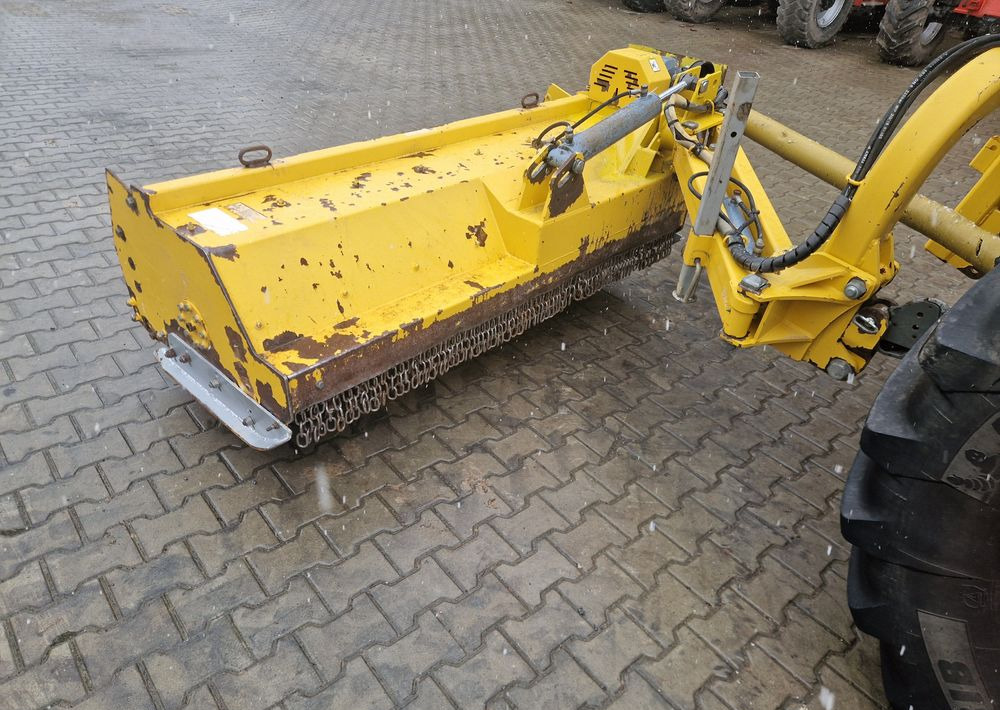 Kosiarka bijakowa Frontoni FRONTONI 200 2012 Kosiarka bijakowa boczna 2m - Trince me spostim anësor: foto 5 Kosiarka bijakowa Frontoni FRONTONI 200 2012 Kosiarka bijakowa boczna 2m - Trince me spostim anësor: foto 5