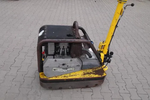 Ubijarka Wacker 4045 2011 - Pllakë vibratori: foto 2 Ubijarka Wacker 4045 2011 - Pllakë vibratori: foto 2