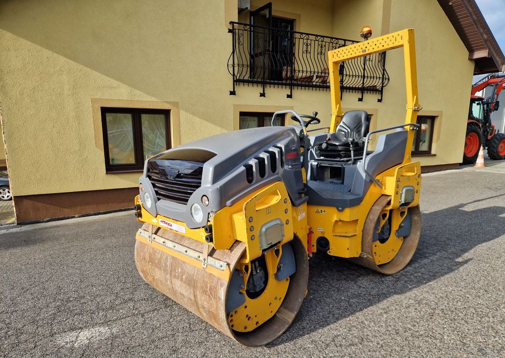 Walec Hamm HD14VV 2014 Walec HAMM HD 14VV silnik KUBOTA - Rul: foto 1 Walec Hamm HD14VV 2014 Walec HAMM HD 14VV silnik KUBOTA - Rul: foto 1