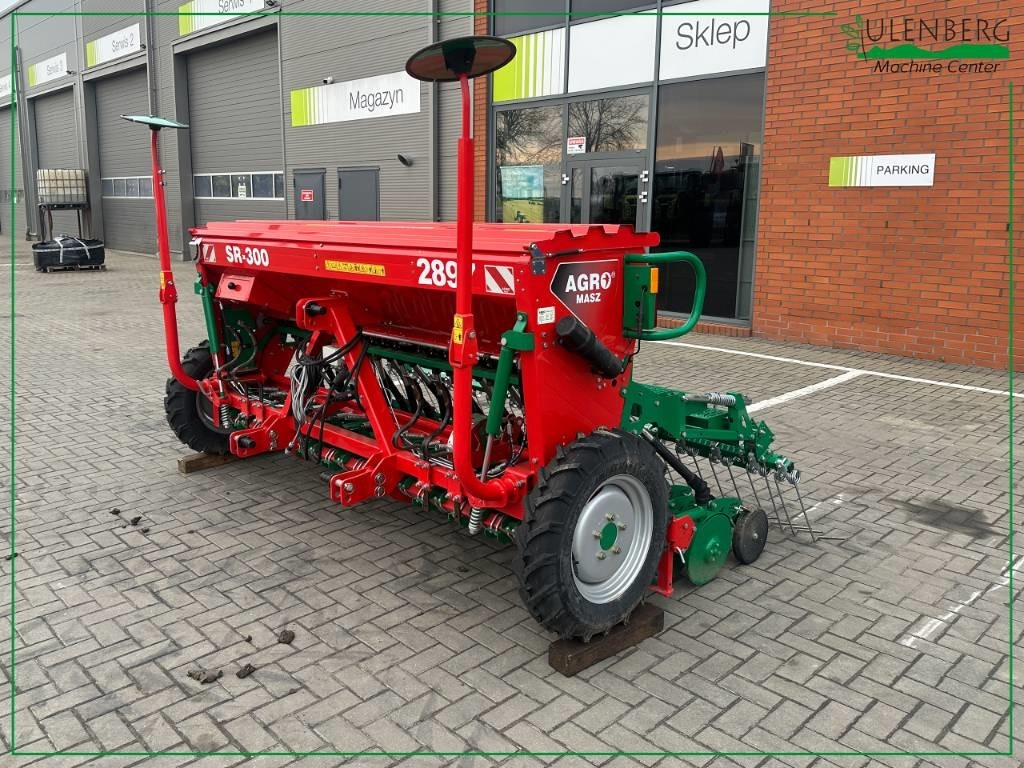 Agromasz SR-300 - Mbjellëse në radhë: foto 3 Agromasz SR-300 - Mbjellëse në radhë: foto 3