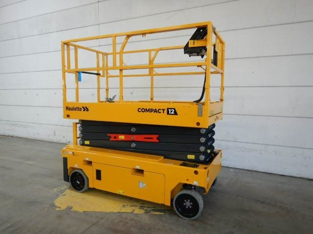 Haulotte Compact 12 AE - Ngritës gërshërë: foto 3 Haulotte Compact 12 AE - Ngritës gërshërë: foto 3