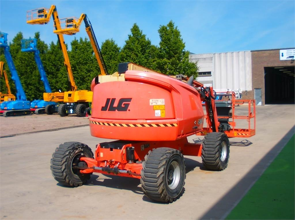 JLG 450AJ - Krah me çernjerë: foto 4 JLG 450AJ - Krah me çernjerë: foto 4