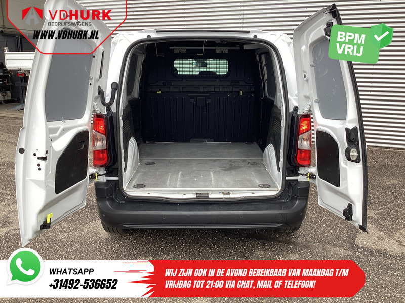 Fiat Doblò 1.5 HDi 100 pk 3 Pers./ CarPlay/ Stoelverw./ Camera/ PDC/ Cruise/ Airco - Furgon: foto 5 Fiat Doblò 1.5 HDi 100 pk 3 Pers./ CarPlay/ Stoelverw./ Camera/ PDC/ Cruise/ Airco - Furgon: foto 5