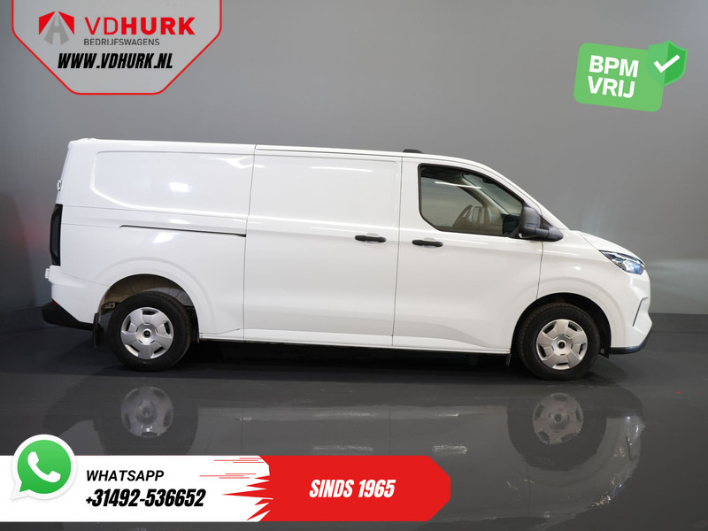 Furgon i vogël Ford Transit Custom 320 2.0 TDCI 136 pk L2 Trend BPM VRIJ! LED/ Standkachel/ Stoelverw/ 2.7t. Trekverm./ Carplay/ Camera/ Climate/ PDC/ Cruise: foto 11