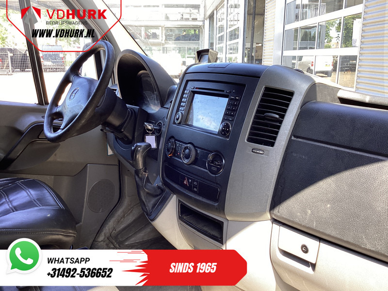 Mercedes-Benz Sprinter 313 2.2 CDI Aut. L2 EXPORT ONLY NL Auto/ APK 05-2026/ 2.8t Trekverm./ Camera/ Cruise/ Trekhaak/ Airco - Furgon: foto 3 Mercedes-Benz Sprinter 313 2.2 CDI Aut. L2 EXPORT ONLY NL Auto/ APK 05-2026/ 2.8t Trekverm./ Camera/ Cruise/ Trekhaak/ Airco - Furgon: foto 3