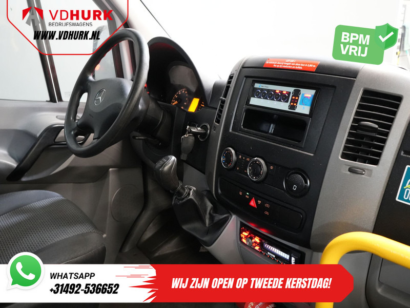 Mercedes-Benz Sprinter 313 2.2 CDI L2H2 €10.164 Incl. BTW BPM VRIJ! EXPORT Combi/ 9 Persoons/ Kombi/ 9P/ Airco/ Rolstoellift - Minibus, Furgon pasagjerësh: foto 3 Mercedes-Benz Sprinter 313 2.2 CDI L2H2 €10.164 Incl. BTW BPM VRIJ! EXPORT Combi/ 9 Persoons/ Kombi/ 9P/ Airco/ Rolstoellift - Minibus, Furgon pasagjerësh: foto 3