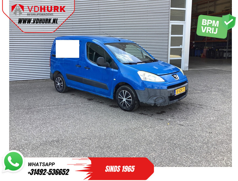Peugeot Partner 1.6 HDI 90 pk EXPORT ONLY NL Auto/ 3 Pers./ Airco/ Trekhaak - Furgon i vogël: foto 1 Peugeot Partner 1.6 HDI 90 pk EXPORT ONLY NL Auto/ 3 Pers./ Airco/ Trekhaak - Furgon i vogël: foto 1