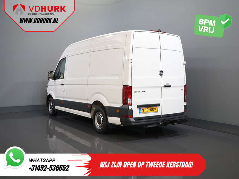 Volkswagen Crafter 35 2.0 TDI 140 pk DSG Aut. L3H3 BPM VRIJ! Carplay/ Camera/ Cruise/ Trekhaak/ Betimmerd/ Airco - Furgon: foto 2 Volkswagen Crafter 35 2.0 TDI 140 pk DSG Aut. L3H3 BPM VRIJ! Carplay/ Camera/ Cruise/ Trekhaak/ Betimmerd/ Airco - Furgon: foto 2
