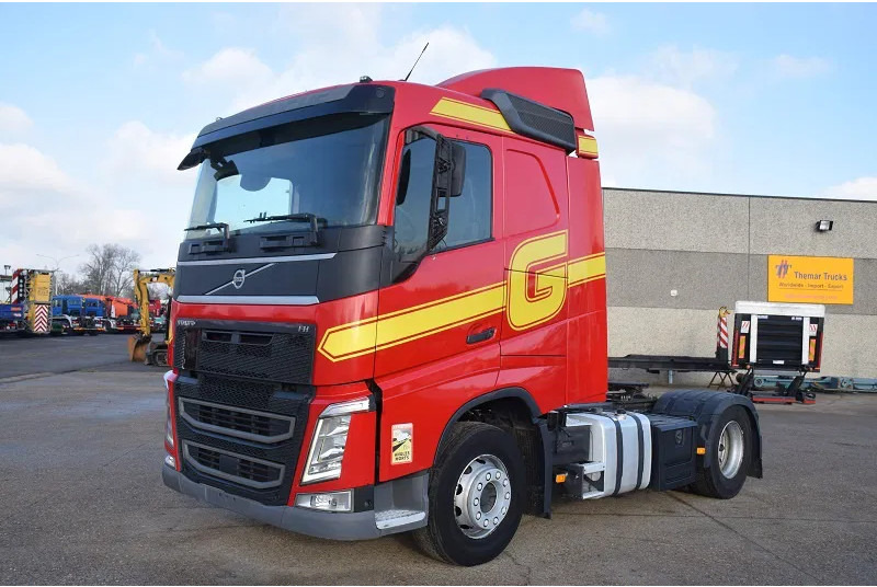 Volvo FH 460 - Gjysmë-kamion: foto 1 Volvo FH 460 - Gjysmë-kamion: foto 1