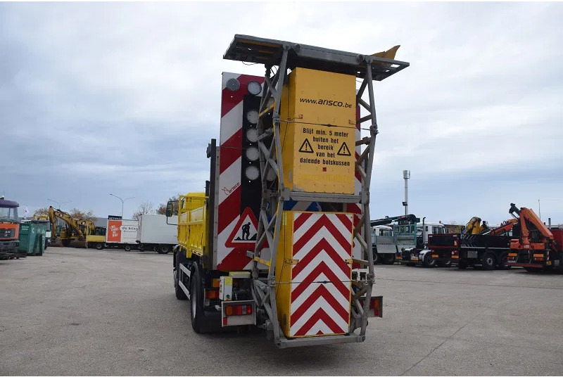 MAN Man L280 B - Shock Absorber - Kamion vetëshkarkues: foto 5 MAN Man L280 B - Shock Absorber - Kamion vetëshkarkues: foto 5